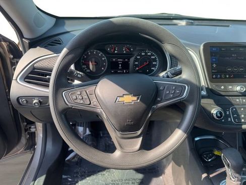 Used 2023 Chevrolet Malibu LT w/ Driver Confidence Package FWD image 13