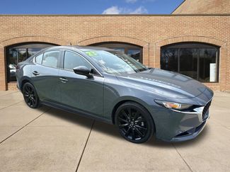 Used 2023 MAZDA MAZDA3 s AWD/4WD video 1