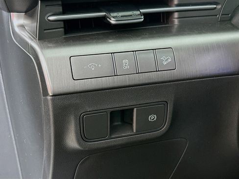 New 2026 Hyundai Kona SEL Premium AWD/4WD image 10