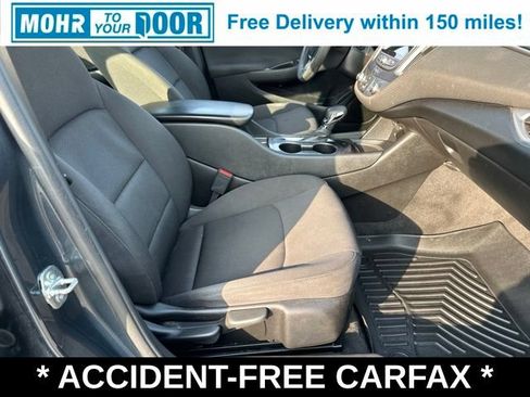 Used 2021 Chevrolet Malibu LS FWD image 43
