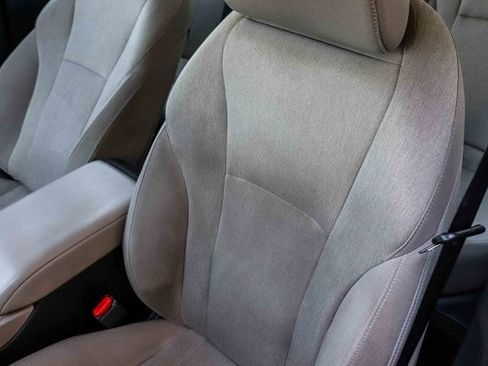Certified 2024 Honda Accord EX image 30