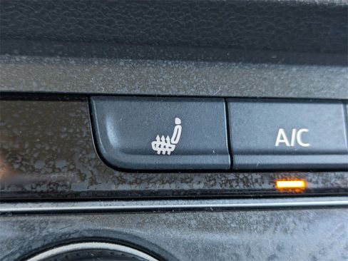 Certified 2024 Volkswagen Tiguan S image 22