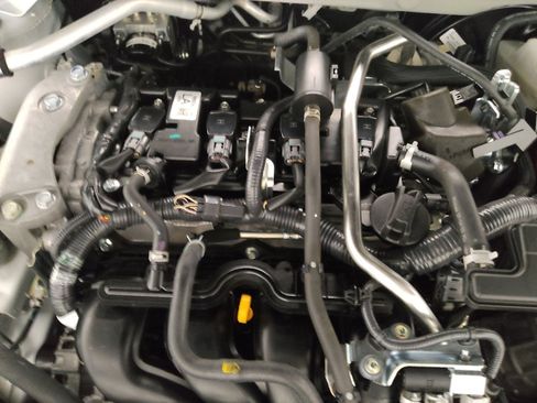 Used 2024 Nissan Sentra SV FWD image 30