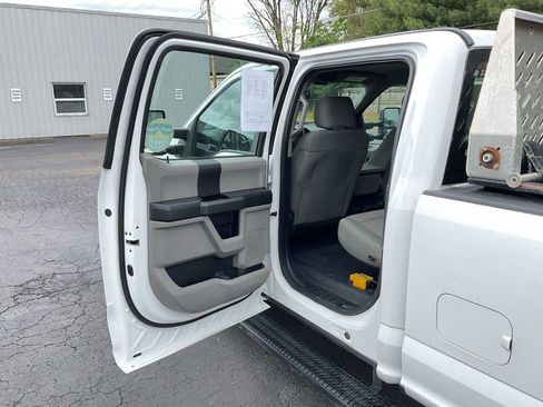 Used 2019 Ford F250 XL w/ Power Equipment Group RWD image 26