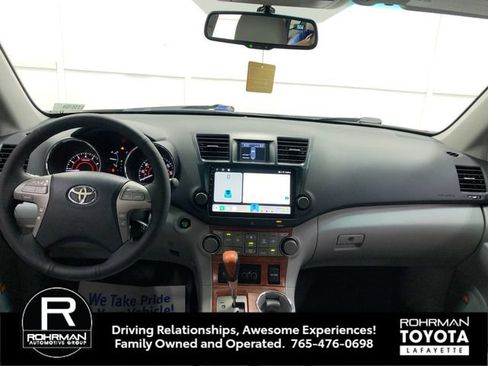 Used 2010 Toyota Highlander Limited AWD/4WD image 14