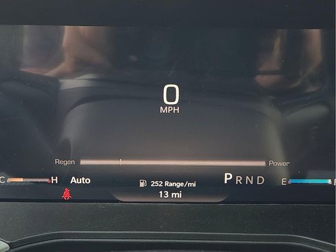 New 2026 Jeep Cherokee Laredo image 18