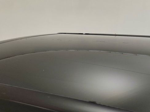 Used 2025 Rivian R1S Adventure AWD/4WD image 10