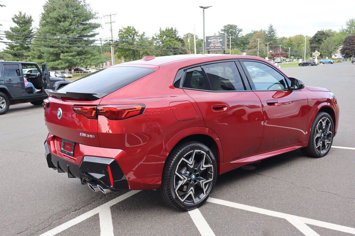 Used 2026 BMW X2 M35i AWD/4WD image 6