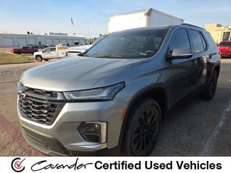 Used 2023 Chevrolet Traverse RS video 1