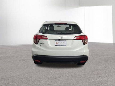 Used 2017 Honda HR-V LX image 31