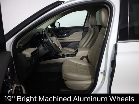 Used 2022 Lincoln Corsair Reserve w/ Equipment Group 201A AWD/4WD image 33