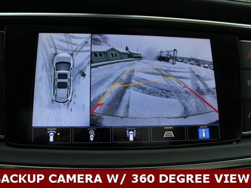 Used 2023 Buick Enclave Avenir w/ Avenir Technology Package image 17