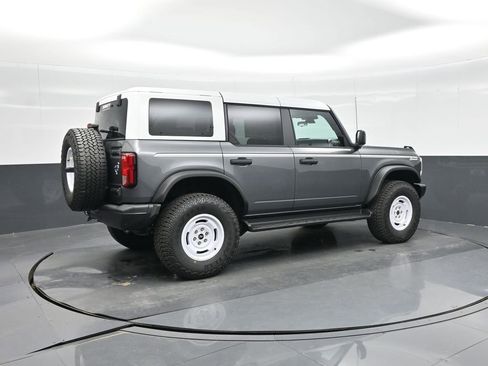 New 2025 Ford Bronco Heritage Edition image 9