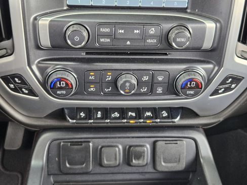 Used 2018 GMC Sierra 1500 SLT w/ Texas SLT Premium Package AWD/4WD image 14