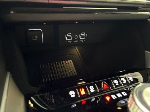 New 2026 Jeep Grand Wagoneer L 4WD w/ Premium Group I image 42