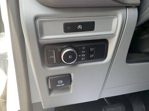 Used 2025 Ford F150 XLT w/ Equipment Group 301A Standard AWD/4WD image 16