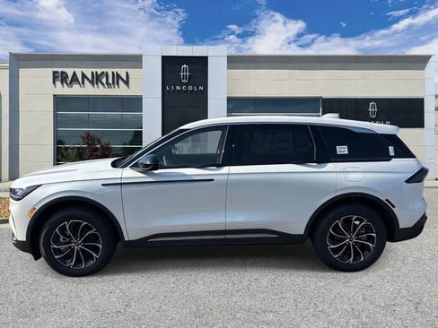 New 2026 Lincoln Nautilus Premier w/ Equipment Group 102A AWD/4WD image 4
