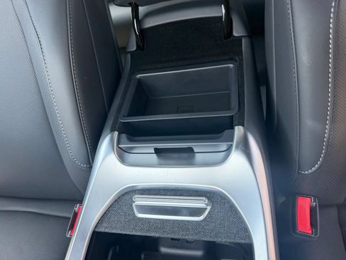 Used 2024 Lucid Air Touring AWD/4WD image 28