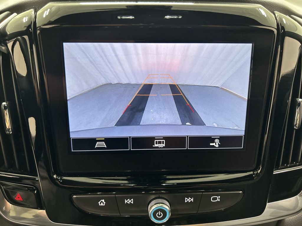 Certified 2023 Chevrolet Traverse LT AWD/4WD image 15