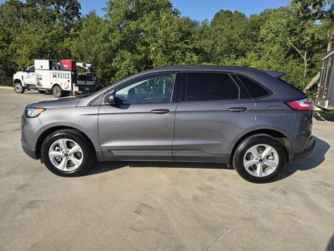 Used 2023 Ford Edge SE AWD/4WD image 5