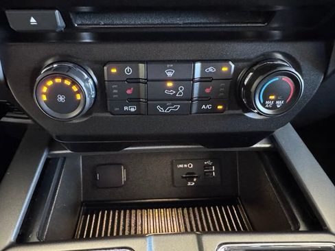 Used 2015 Ford F150 XLT w/ Equipment Group 302A Luxury RWD image 20