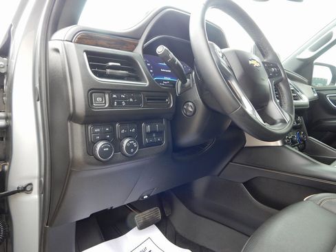 Used 2024 Chevrolet Suburban Premier w/ Max Trailering Package image 19