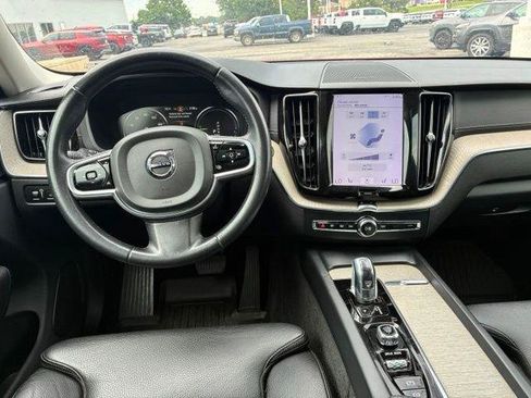 Used 2019 Volvo XC60 T8 Inscription w/ Protection Package Premier AWD/4WD image 13