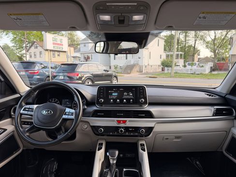 Used 2020 Kia Telluride S AWD/4WD image 35