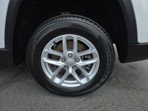 Certified 2023 Jeep Grand Cherokee L Laredo w/ Luxury Tech Group I RWD image 36