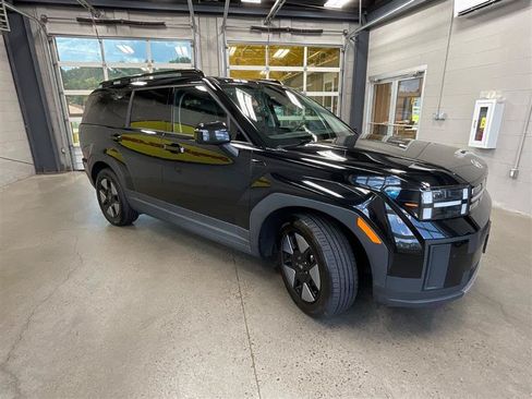 Used 2024 Hyundai Santa Fe SEL AWD/4WD image 7