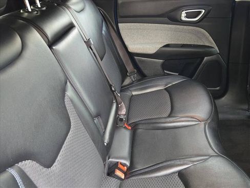 Used 2022 Jeep Compass Latitude w/ Convenience Group FWD image 19