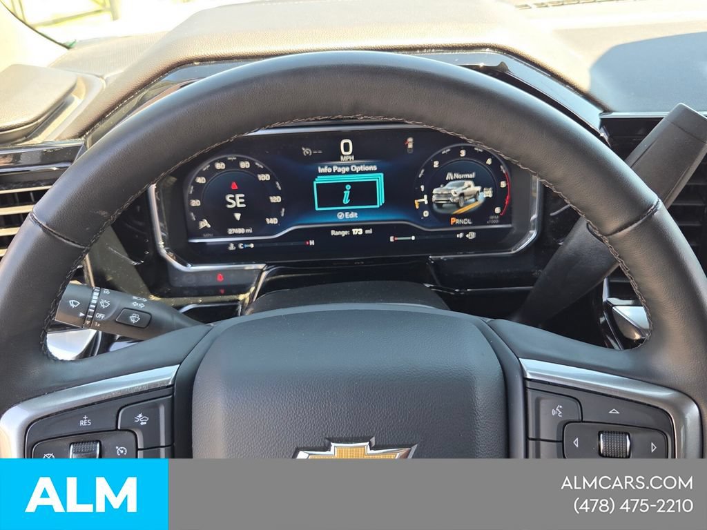Used 2025 Chevrolet Silverado 2500 LT w/ Convenience Package AWD/4WD image 23