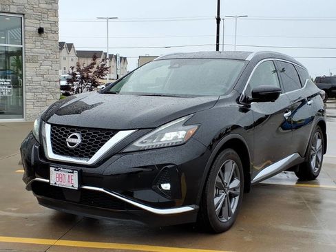 Used 2024 Nissan Murano Platinum w/ Cargo Package AWD/4WD image 2