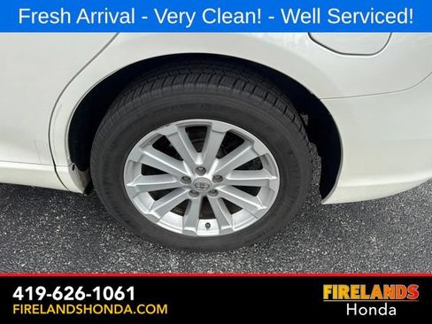 Used 2011 Toyota Venza w/ Convenience Pkg FWD image 11