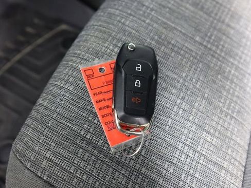 Certified 2022 Ford F150 XLT image 36