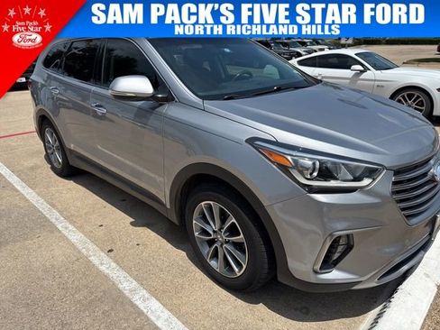 Used 2017 Hyundai Santa Fe SE w/ SE Premium Package 02 FWD image 2