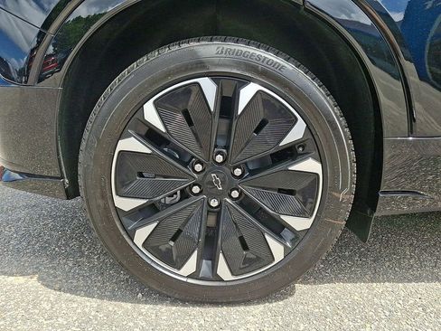 New 2025 Chevrolet Blazer EV RS RWD image 5