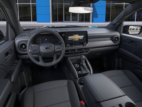 New 2026 Chevrolet Colorado Trail Boss AWD/4WD image 3