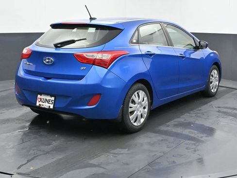 Used 2017 Hyundai Elantra GT image 8