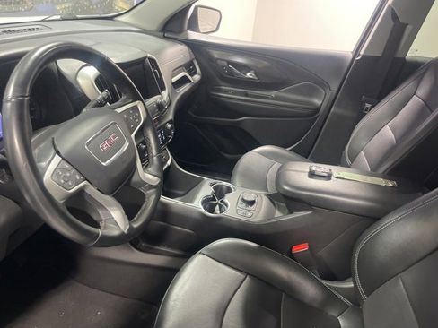 Used 2023 GMC Terrain SLT image 10