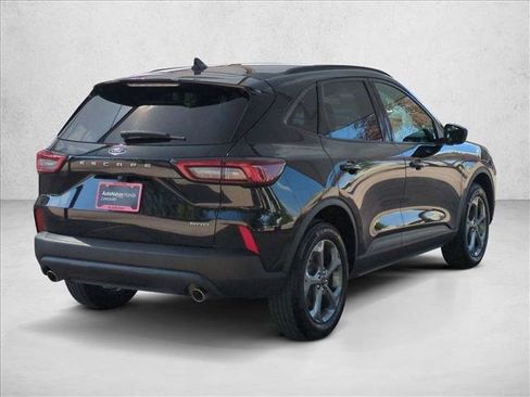 Used 2025 Ford Escape ST-Line AWD/4WD image 5
