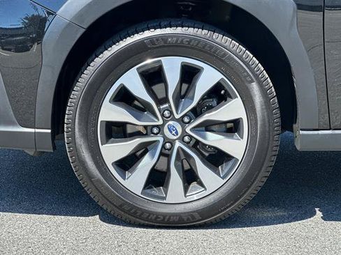 Used 2023 Subaru Outback Touring XT AWD/4WD image 32