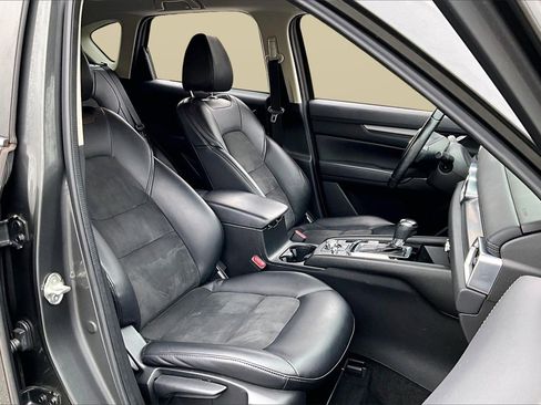 Used 2018 MAZDA CX-5 Touring image 21