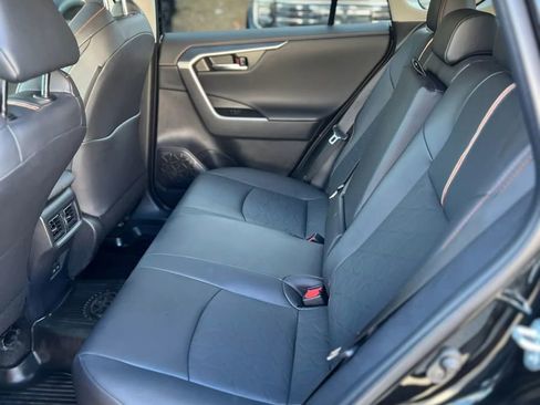 Used 2024 Toyota RAV4 Adventure image 11
