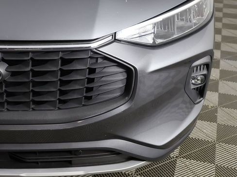 Used 2024 Ford Escape SE FWD image 14