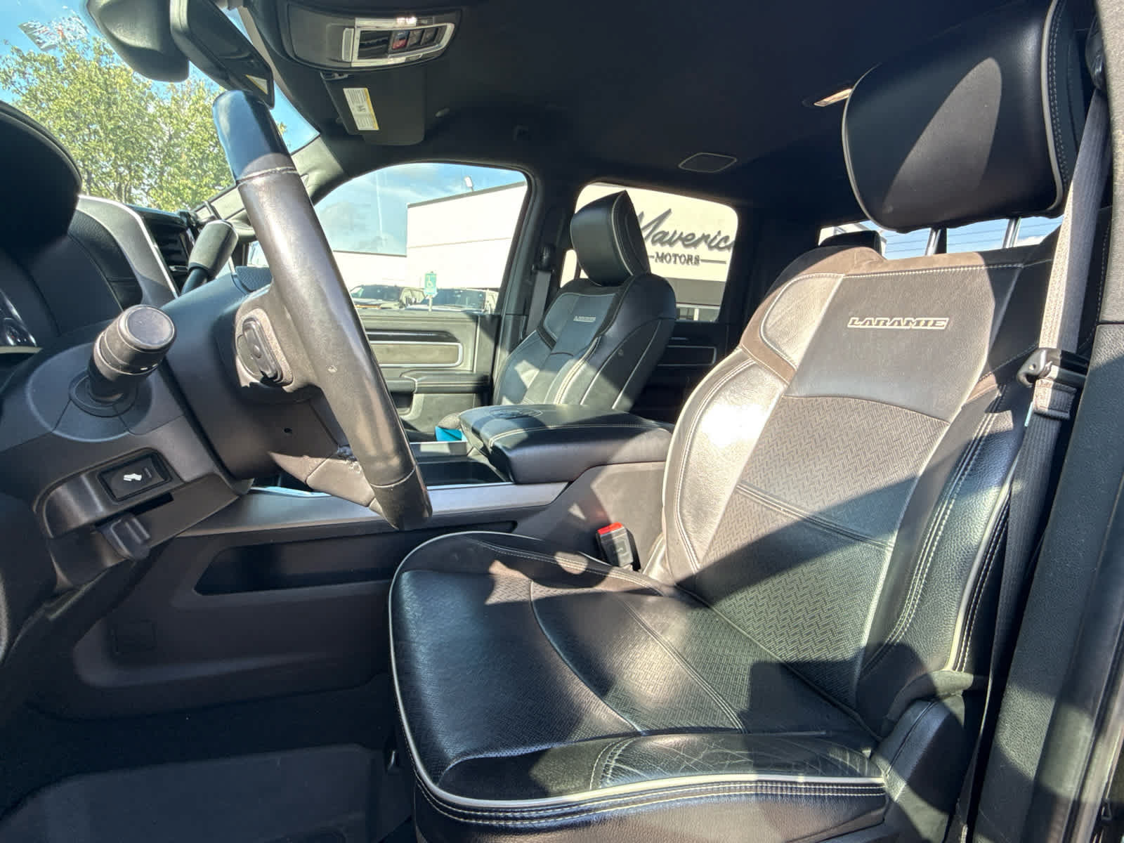 Used 2020 RAM 2500 Laramie AWD/4WD image 6