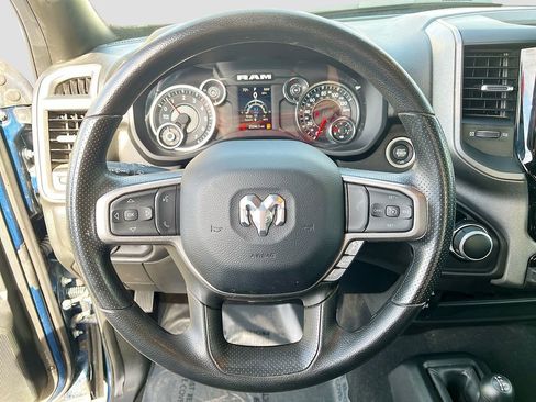 Used 2024 RAM 2500 Tradesman w/ Chrome Appearance Group image 11