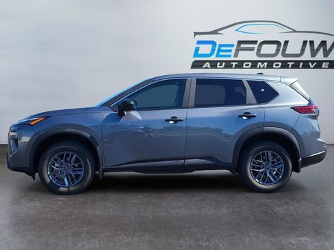 New 2026 Nissan Rogue S image 6
