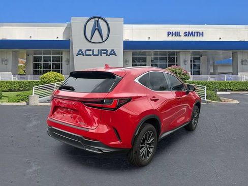 Used 2024 Lexus NX 250 FWD image 5