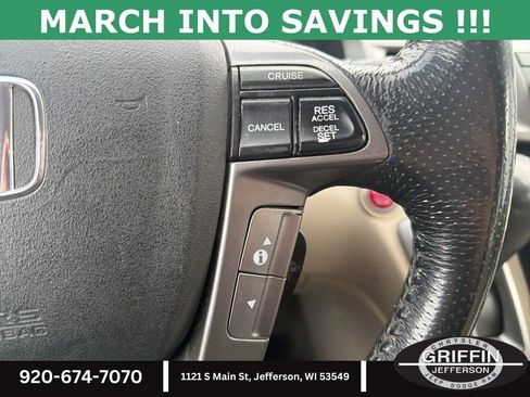 Used 2015 Honda Odyssey Touring Elite image 26